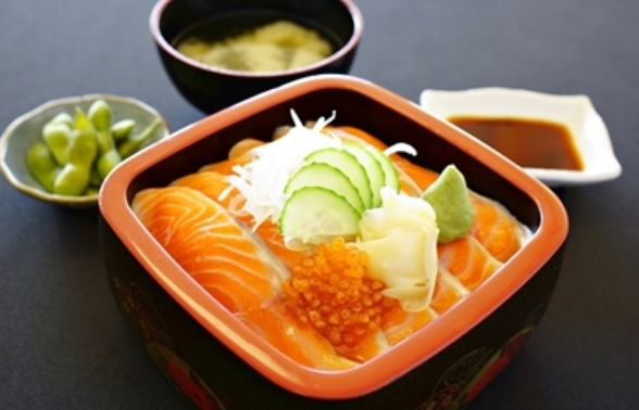 イクラ丼